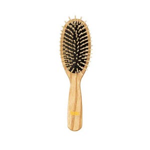 brosse-bois-avoir-de-beaux-cheveux